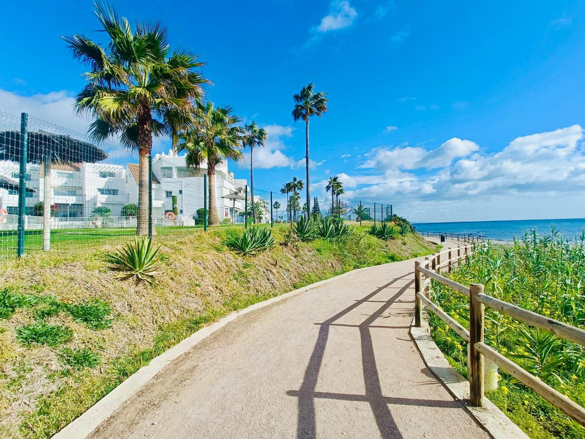 Апартаменты Luxury Casares Del Mar Dp7 Экстерьер фото